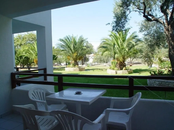 Studio with balcony and with view