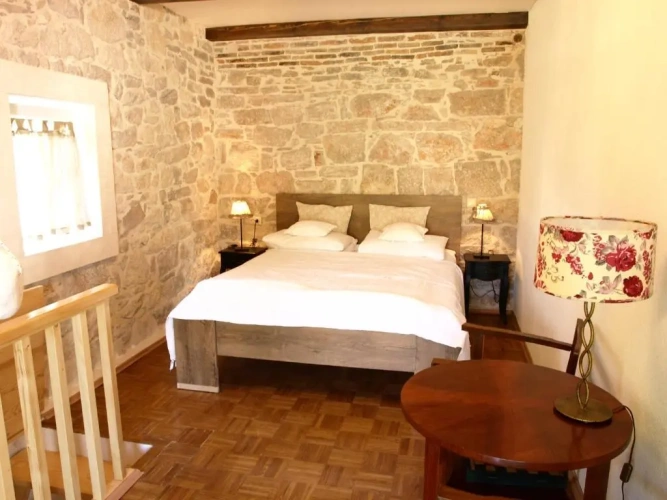 1 Bedroom Cottage