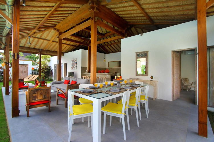 Villa Thiara