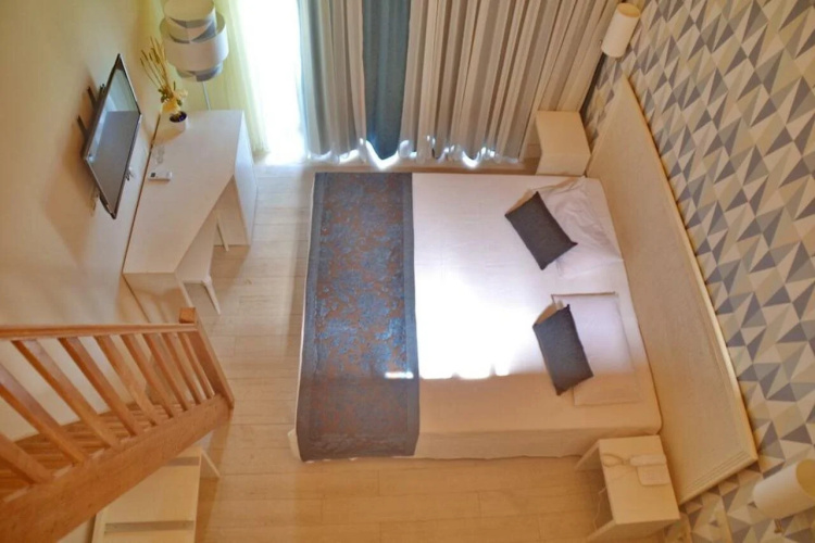 Ouril Hotel Julia