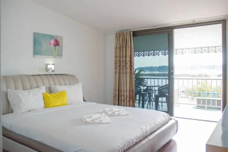 Kongkhamkoon Hotel