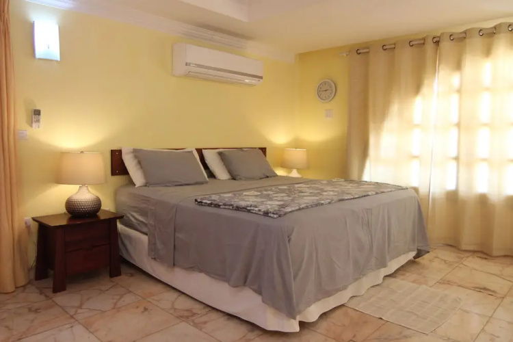 Beach White Villa Aruba