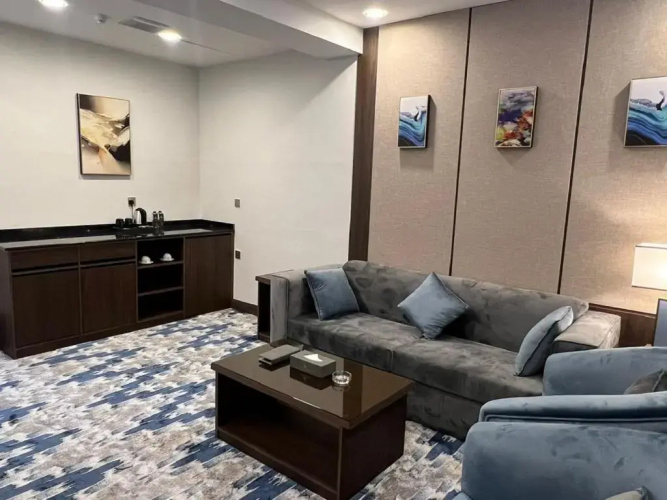 Aman Hotel Suites
