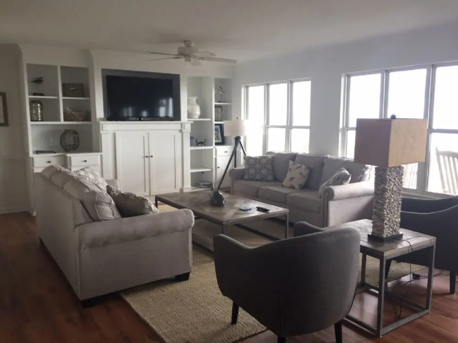Holden Shores - 5 Br Home