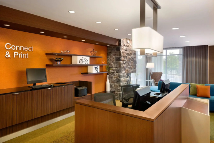 Fairfield By Marriott Inn & Suites Lancaster East At The Outlets