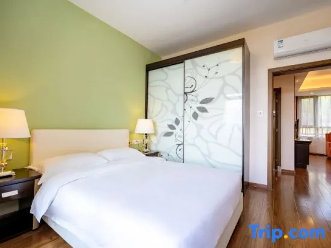 Standard Double Suite