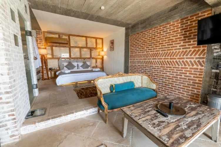 Deluxe Single room
