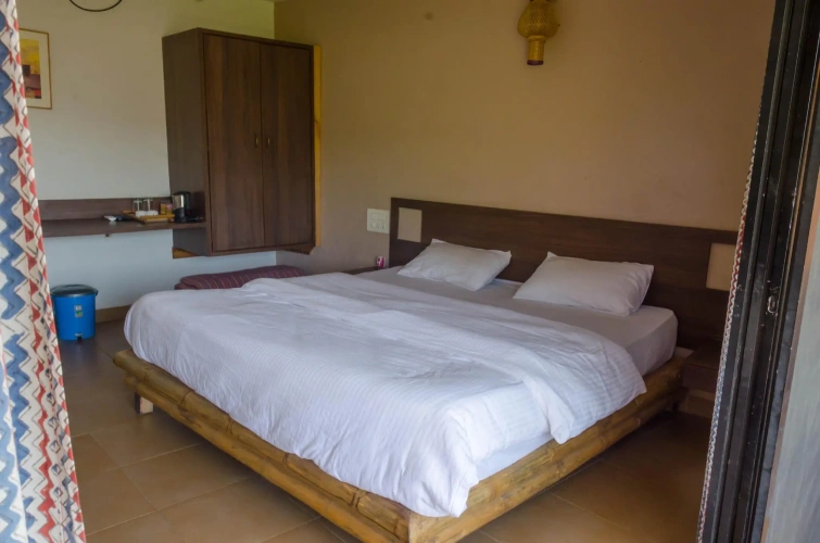Deluxe Double room with view