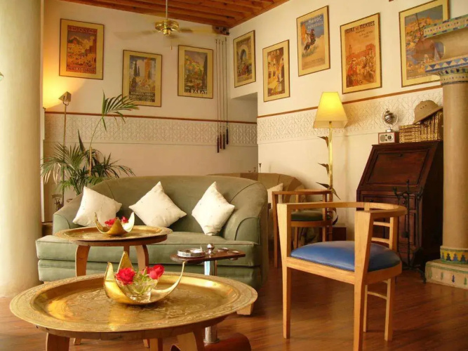 Riad Moucharabieh