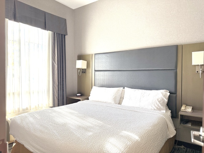 Holiday Inn Express & Suites Riverport Richmond photo 8