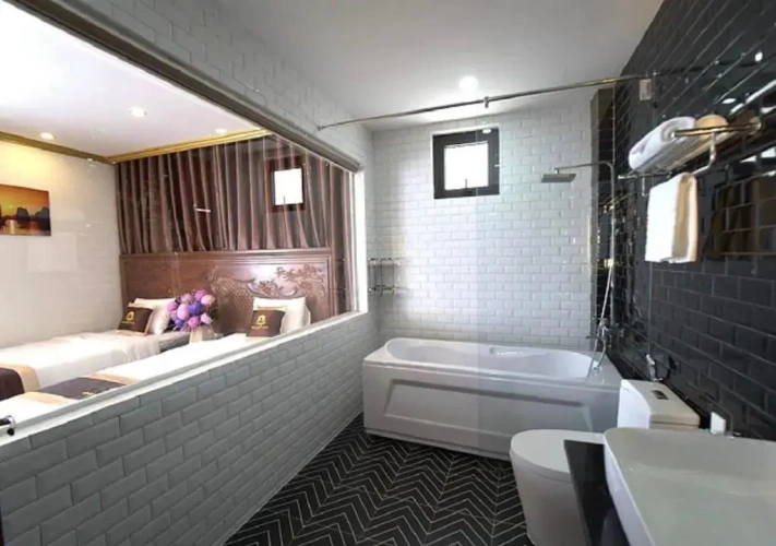 Standard Double room with city view