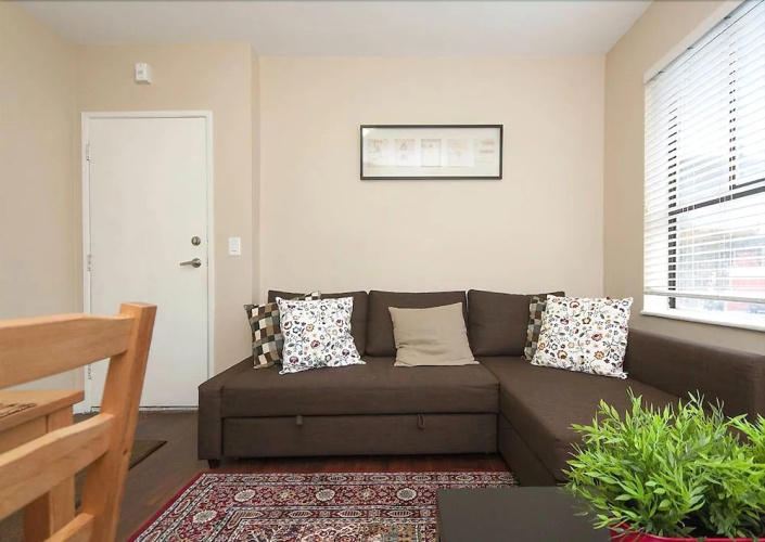 Cozy 2BR in Downtown Vancouver by Namastay