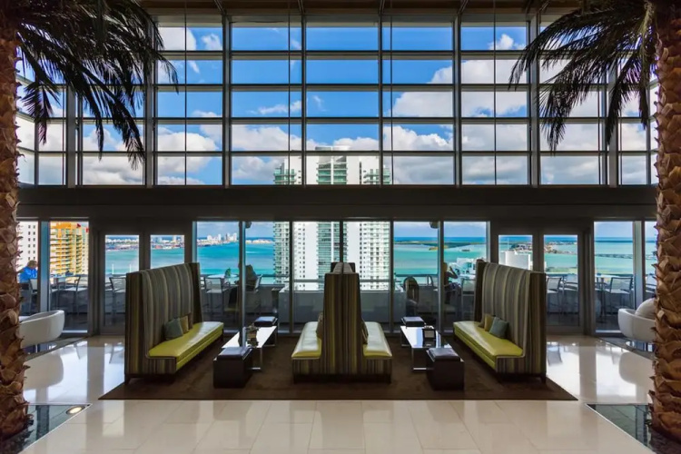 1 bed Condo Brickell-Free Parking