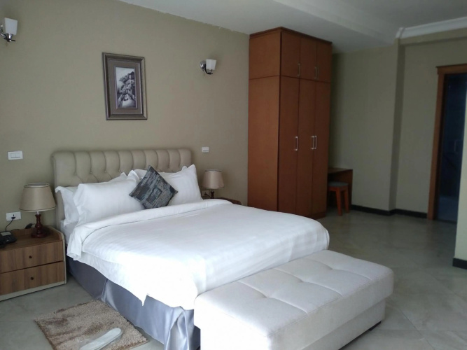 Daisy Hotel