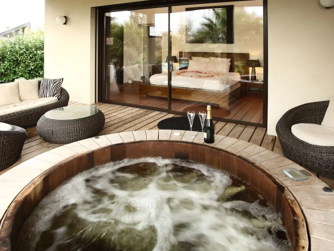 Luxury Double Suite