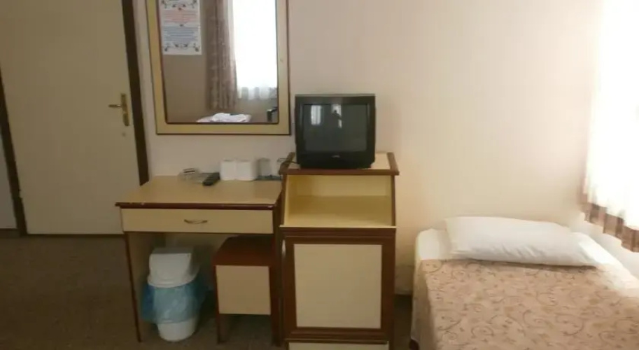 Ak Otel