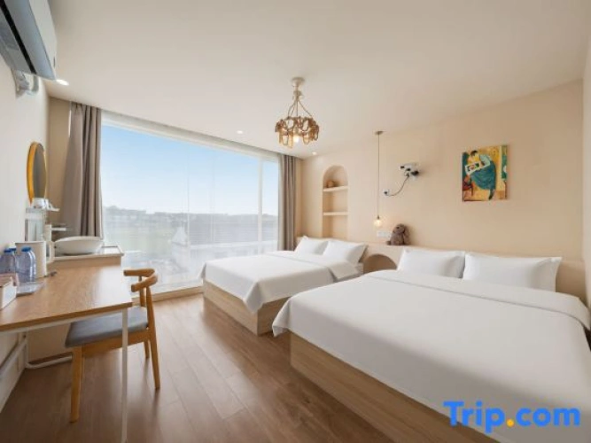 Standard Double room with courtyard view