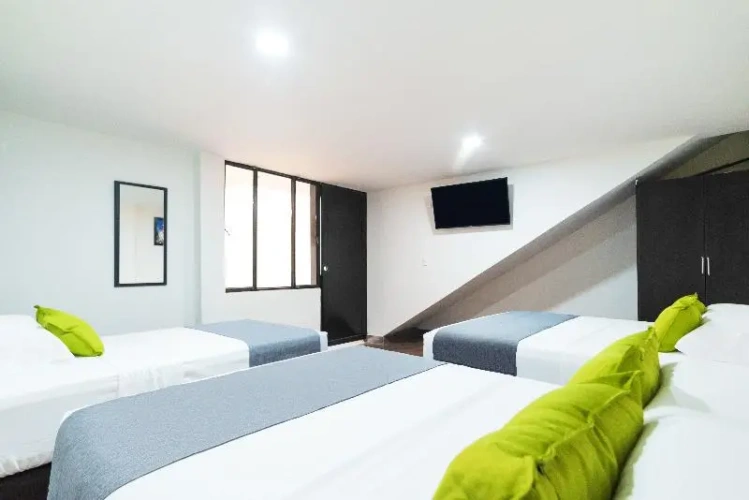 Standard Quintuple room
