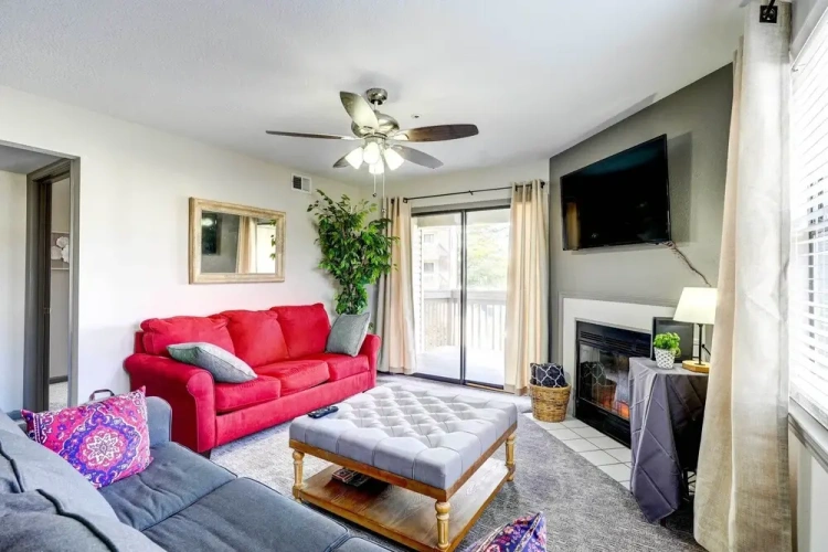 2 Bedrooms Apartment with balcony