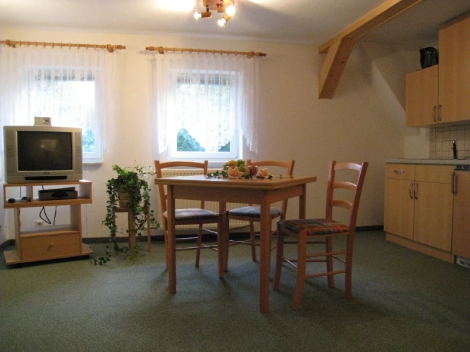 3 Bedrooms Cottage with land view