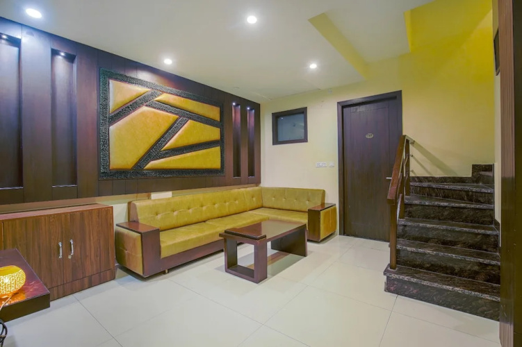Hotel Crown