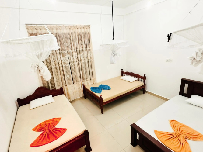 Golden Town Hostel