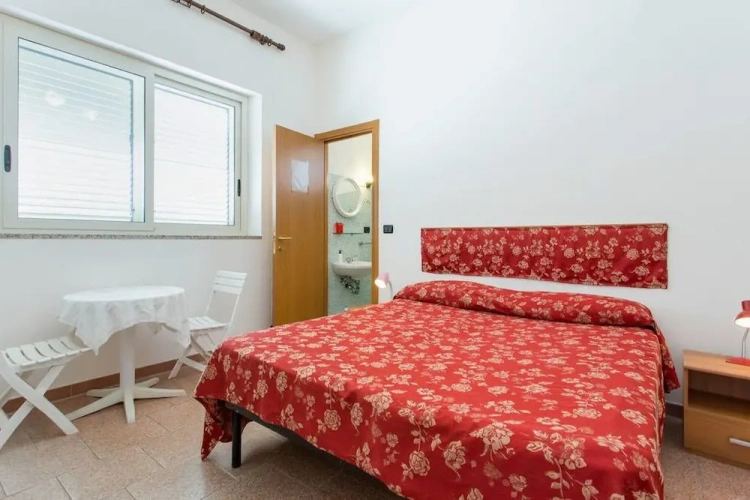 Deluxe Double room with garden view