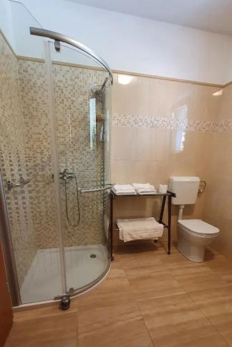 Apartma Lah