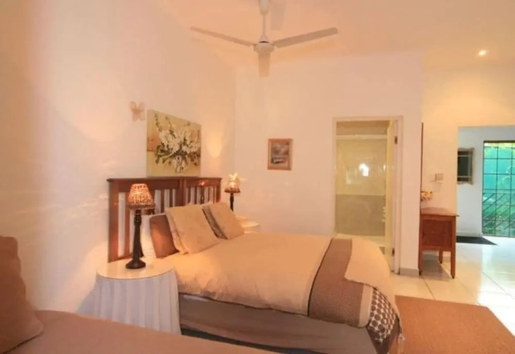 1 Bedroom Standard Triple Family room