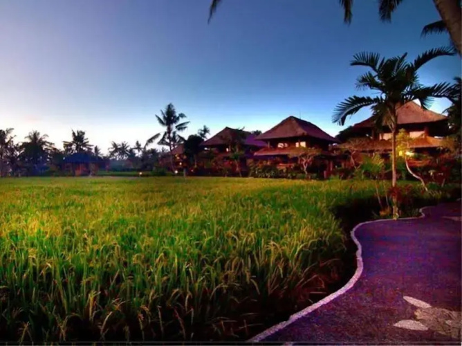 Agung Raka Villa