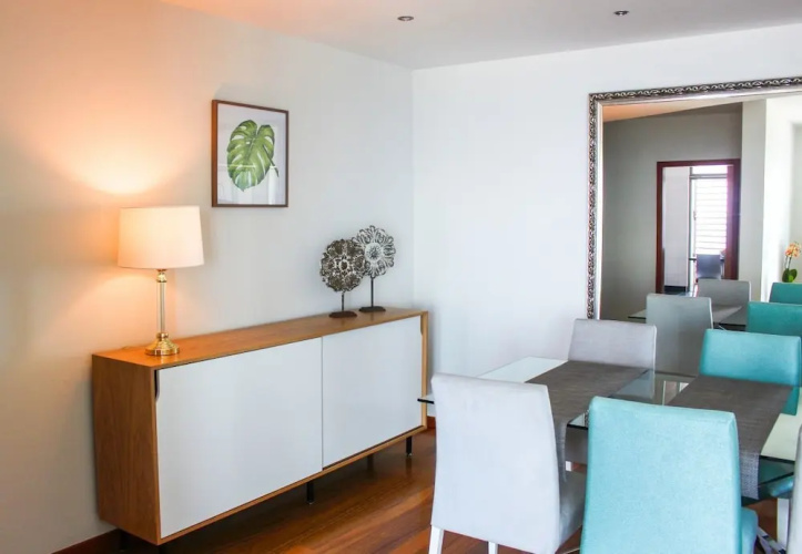 The SeaSide Apartment by MHM