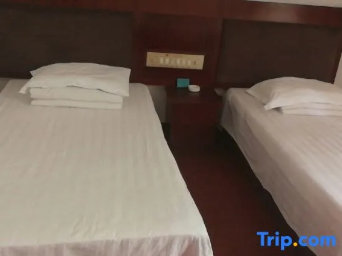 Shanghai Dingjia Hotel