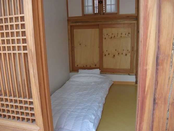 Bukchon Sarangchae Hanok Guesthouse