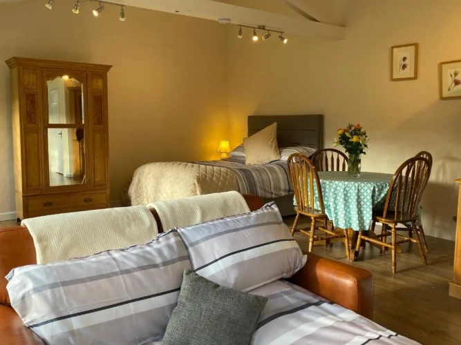 1 Bedroom Cottage
