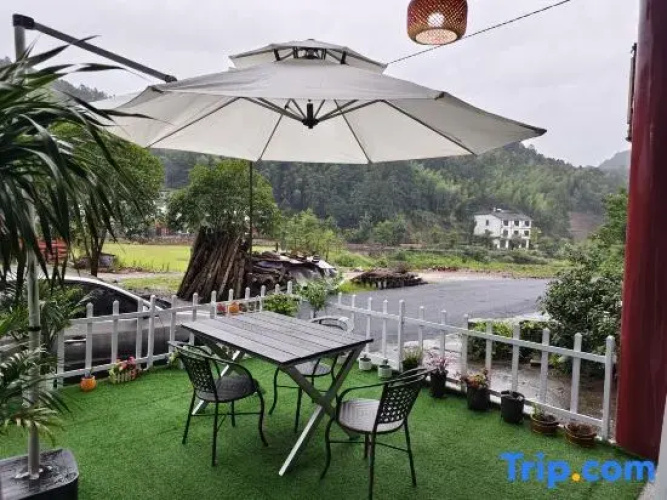 Jingjing Hotel