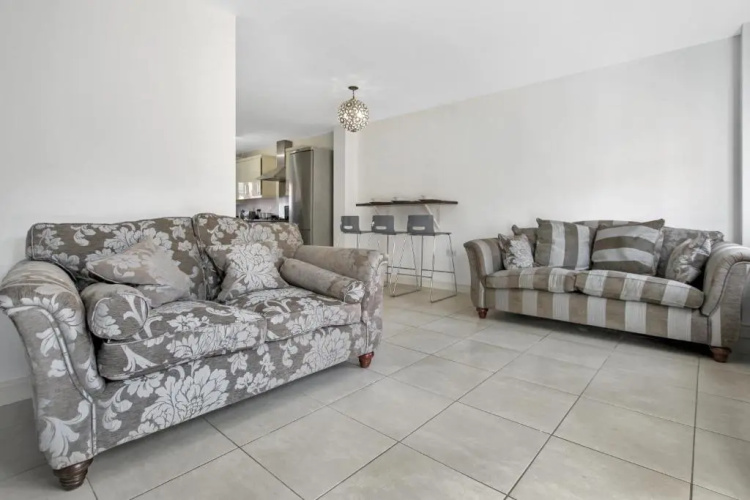 Ruby Kingsize Bedroom with En-suite