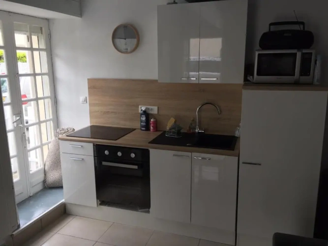 1 Bedroom Apartment
