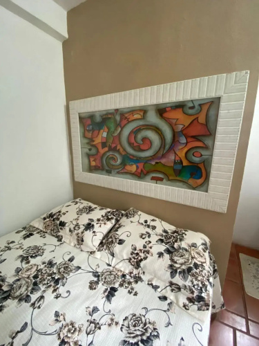Sítio com piscina e lareira