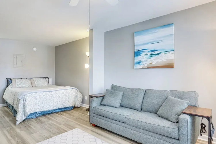 1 Mi to North Myrtle Beach: Studio w/ Pool Access