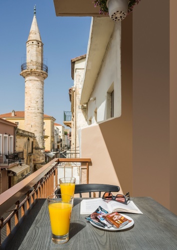 2 Bedrooms Apartment with balcony and with city view