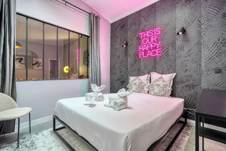 Superior Apartment