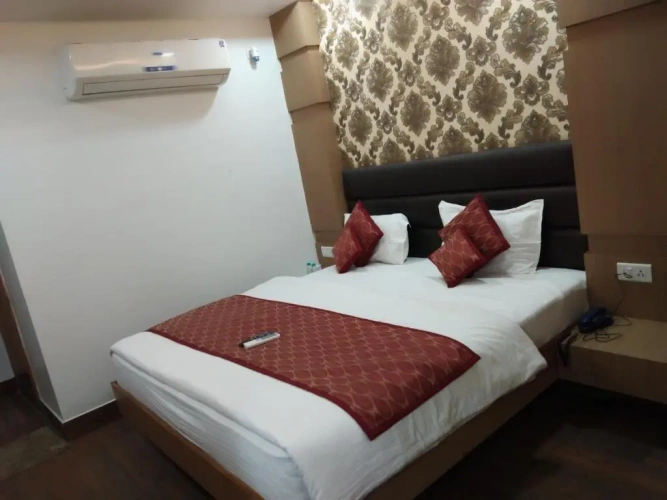 Deluxe Single room