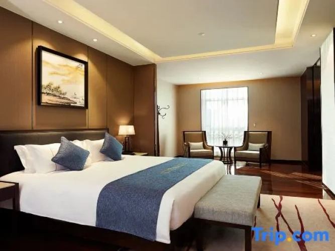 Premier Suite