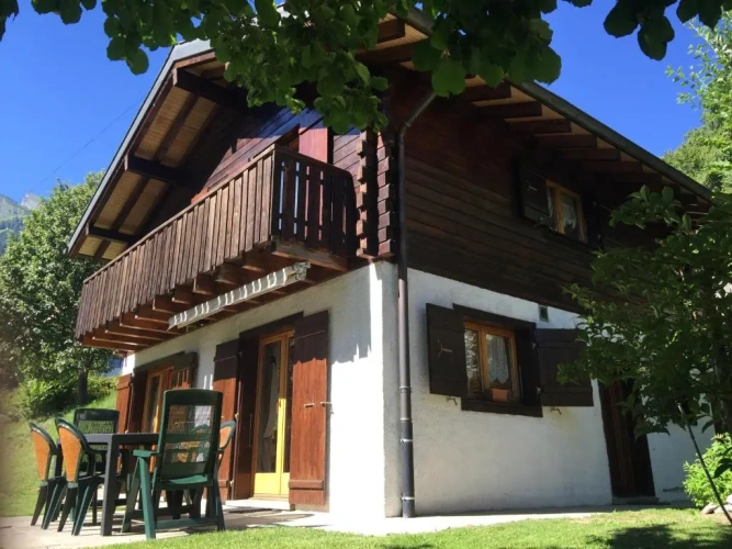3 Bedrooms Chalet with balcony