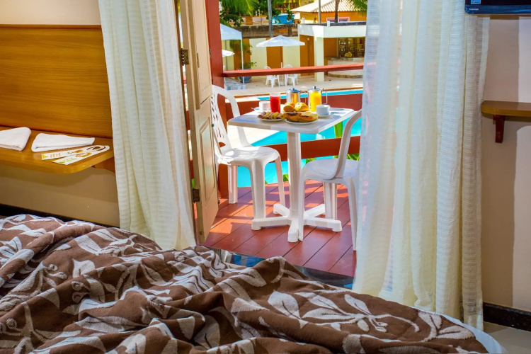 Happy Hotel Girassol