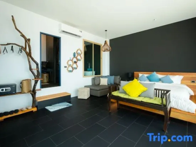 Premier room