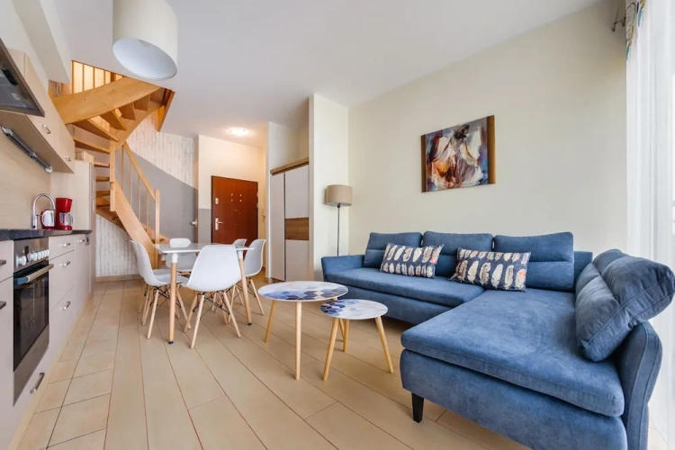 Apartment with balcony
