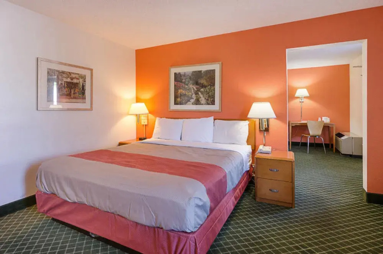 Motel 6