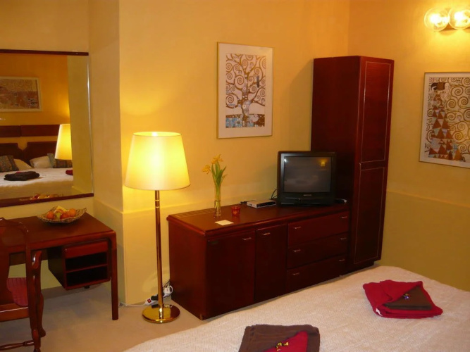 Hotel Konsul