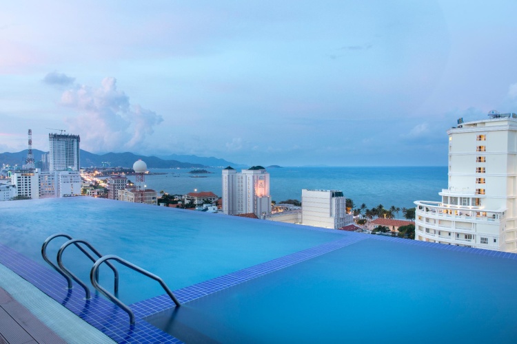 Double Suite with balcony and with sea view